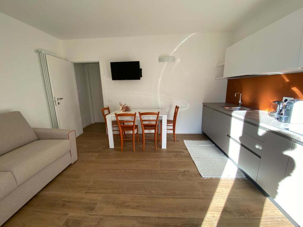 Casa Vacanze La Brenta Chiavenna Exterior foto